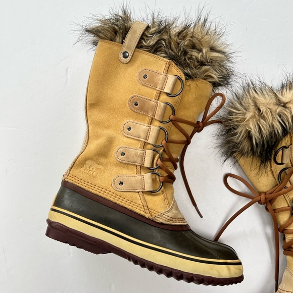 Sorel Joan of Arctic Boot - Picture 4 of 10